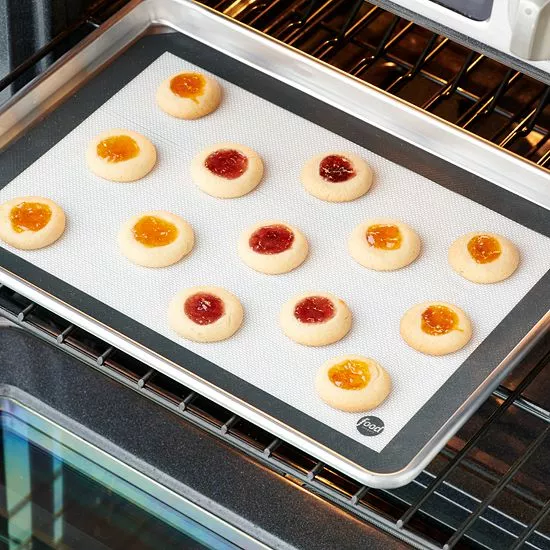 Food Network™ 1/2-Sheet Silicone Baking Mat 4 Food Network™ 1/2-Sheet Silicone Baking Mat - Image 2